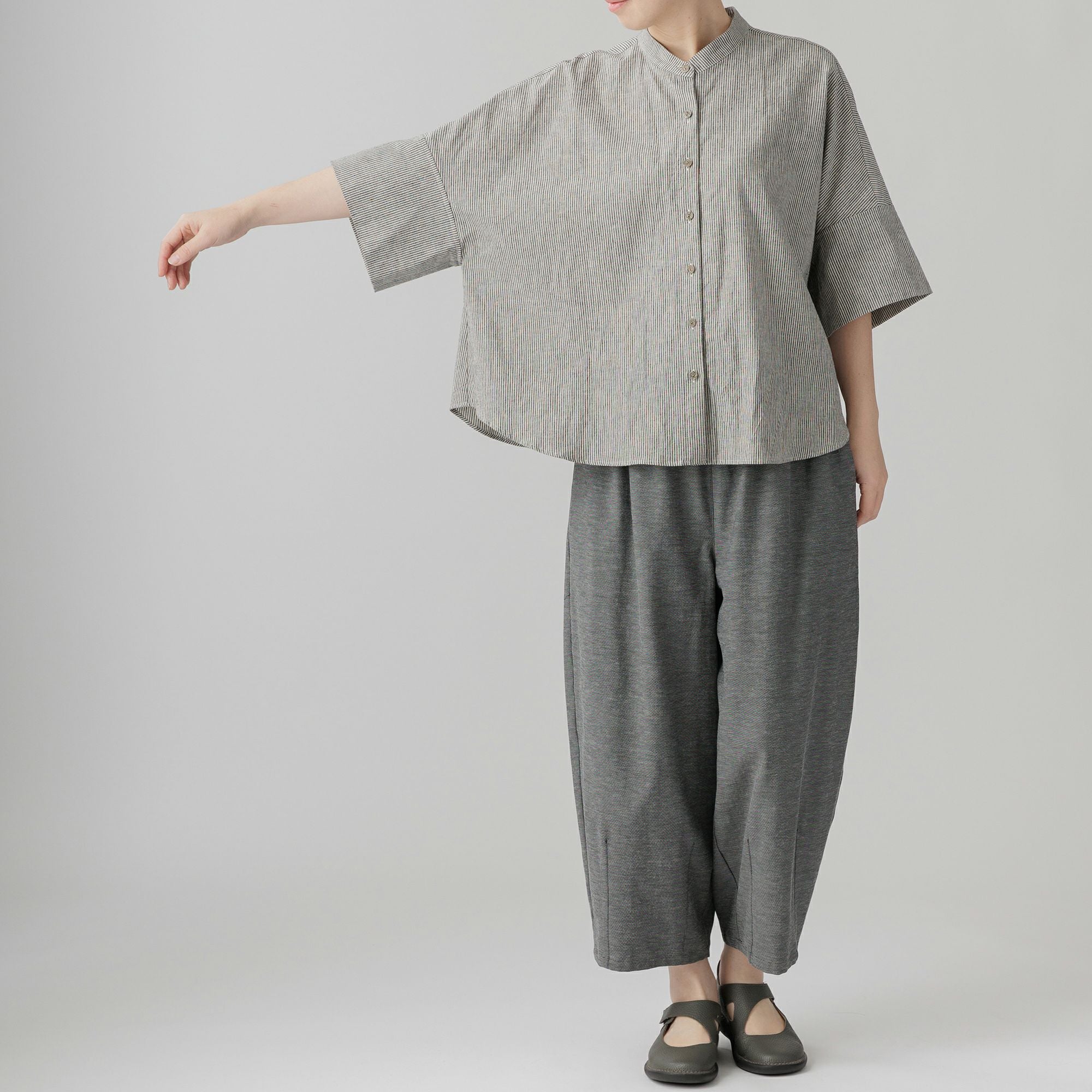 ラウンド裾のストライプブラウス 424-07 Series | かぐらやONLINE SHOP