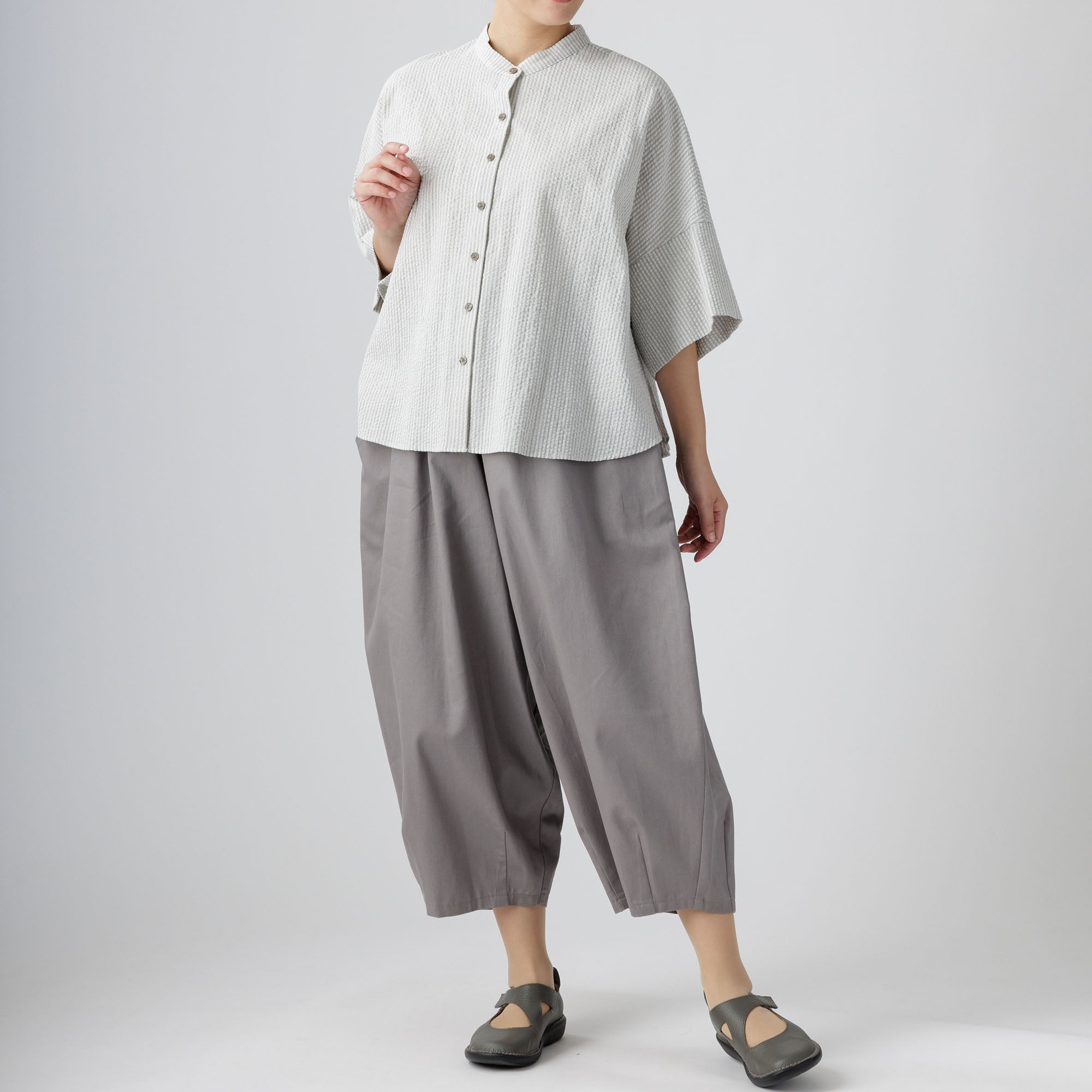 ラウンド裾サッカーブラウス 654-16 Series | かぐらやONLINE SHOP