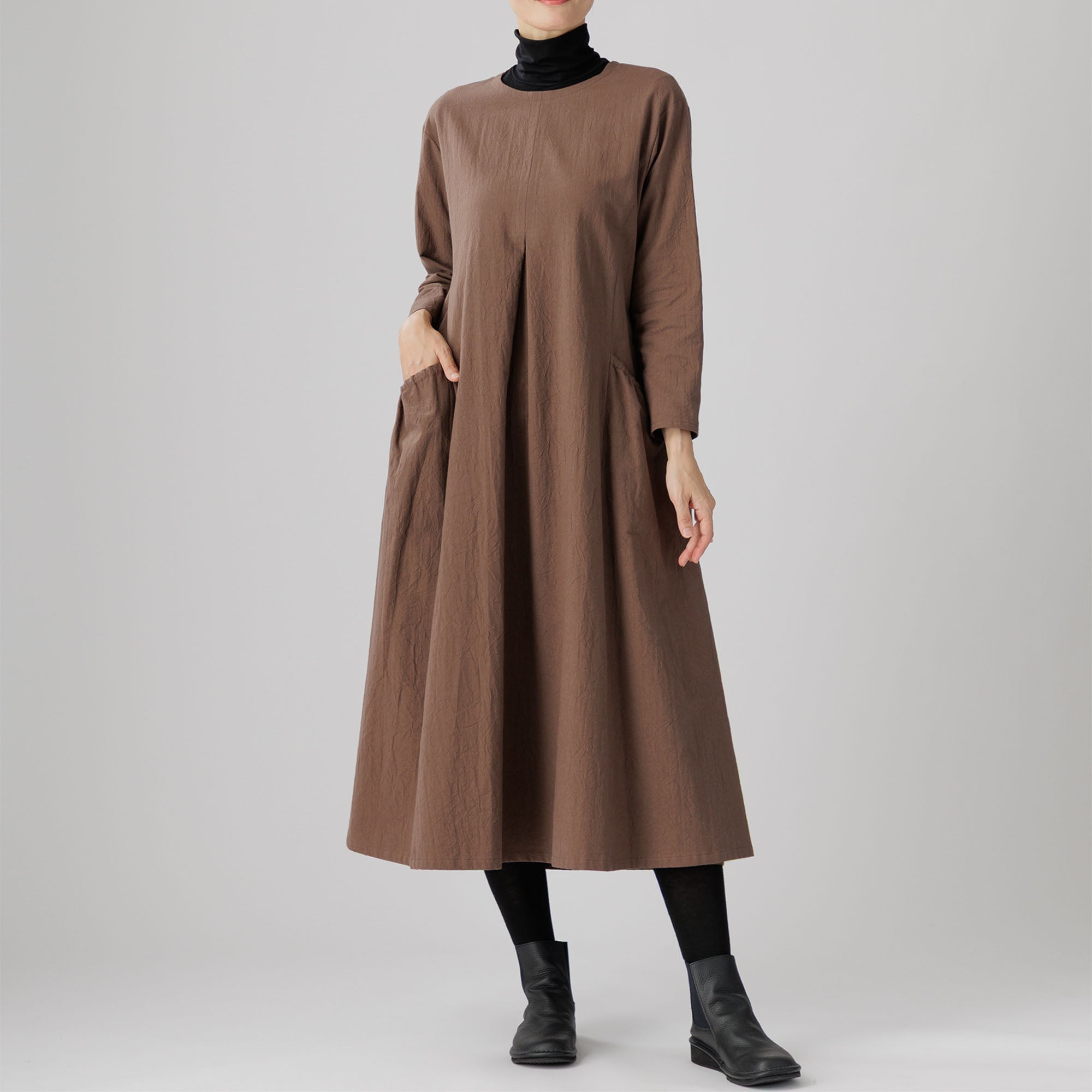 シャーリングポケットワンピース 693-01 Series | かぐらやONLINE SHOP